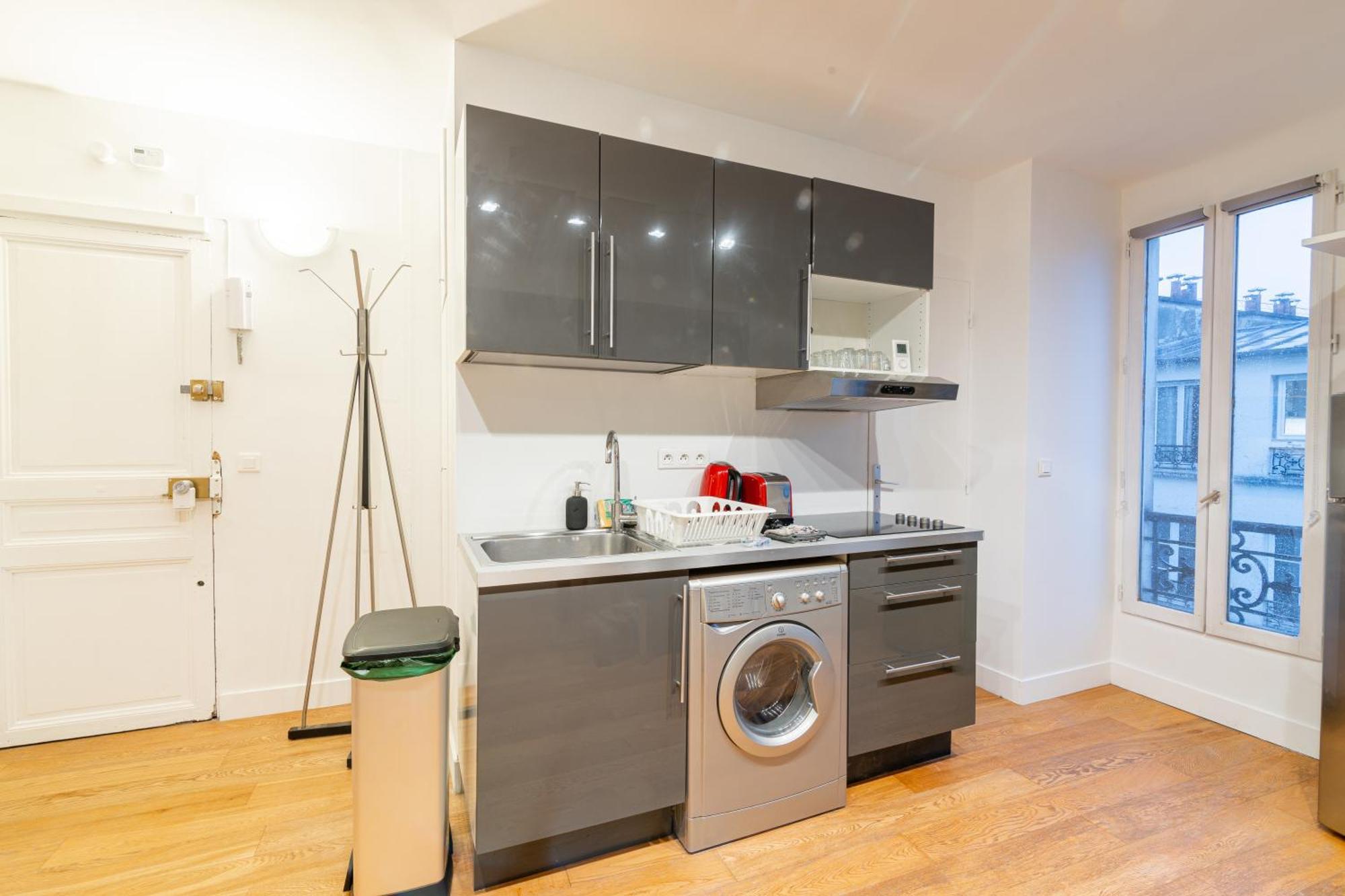 Luxurious 1 Bedroom Tour Eiffel Saint Dominique Free Netflix Παρίσι Εξωτερικό φωτογραφία
