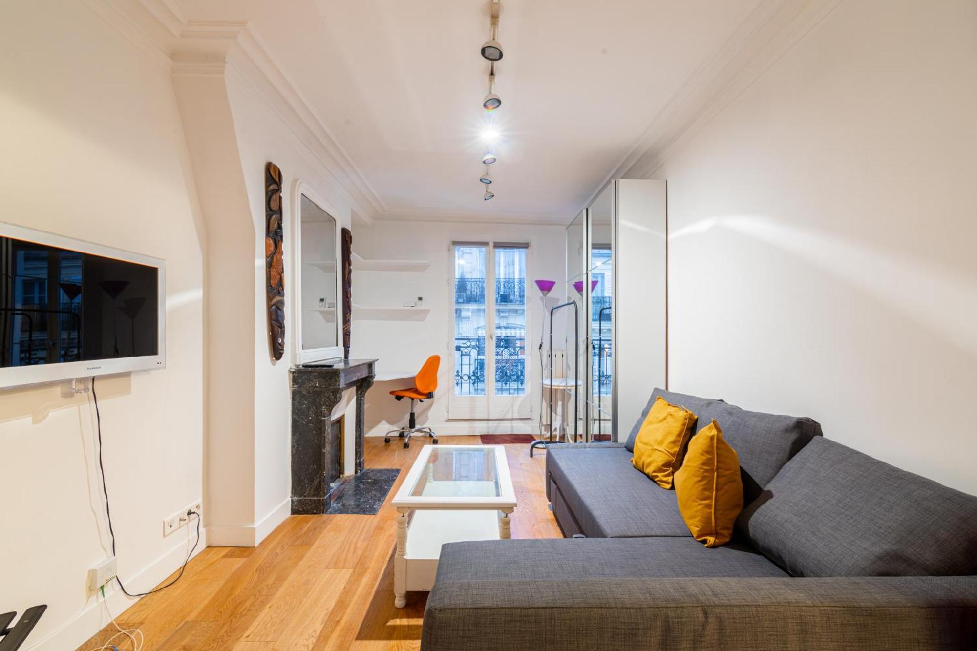 Luxurious 1 Bedroom Tour Eiffel Saint Dominique Free Netflix Παρίσι Εξωτερικό φωτογραφία