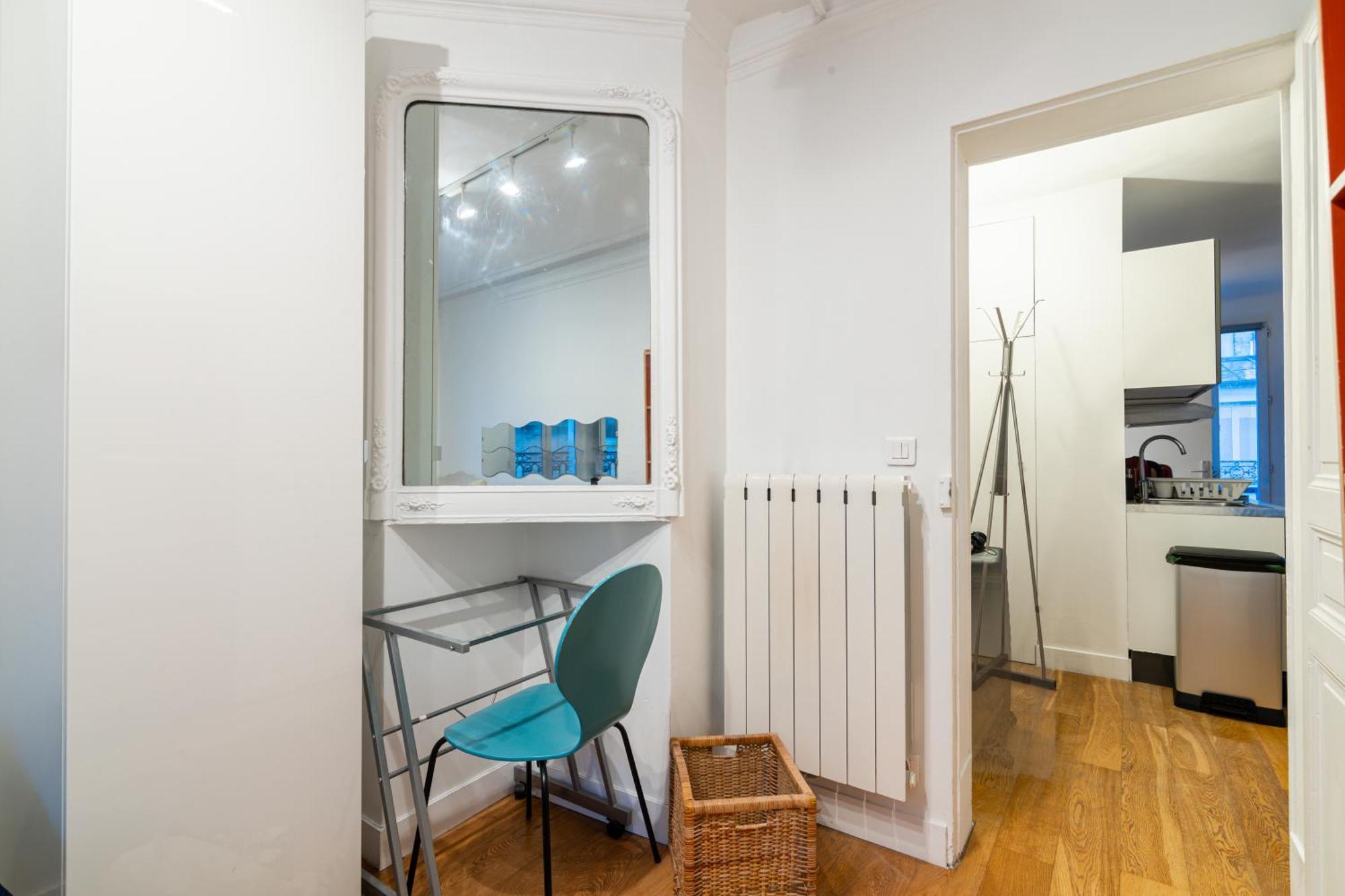 Luxurious 1 Bedroom Tour Eiffel Saint Dominique Free Netflix Παρίσι Εξωτερικό φωτογραφία
